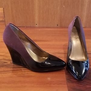BCBG Shiny Black Suede Purple Wedges